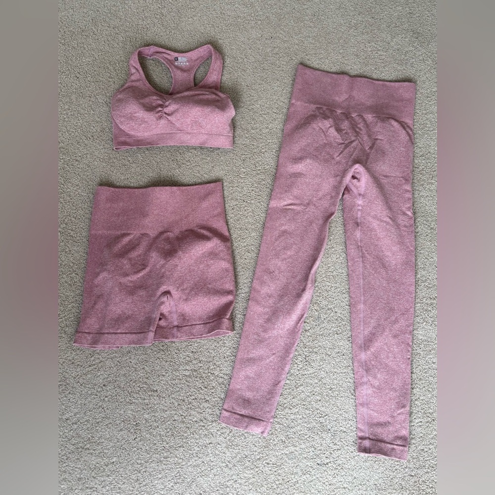 Women's Pink Workout Set